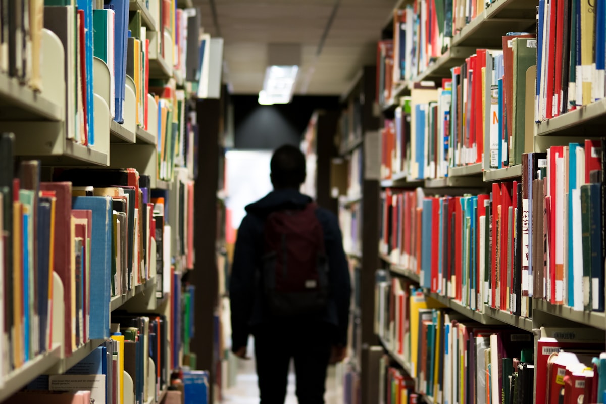 كتب دراسية لمادة آيلتس